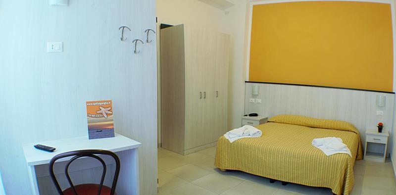 Double or Twin Room,1742884753:JPEG