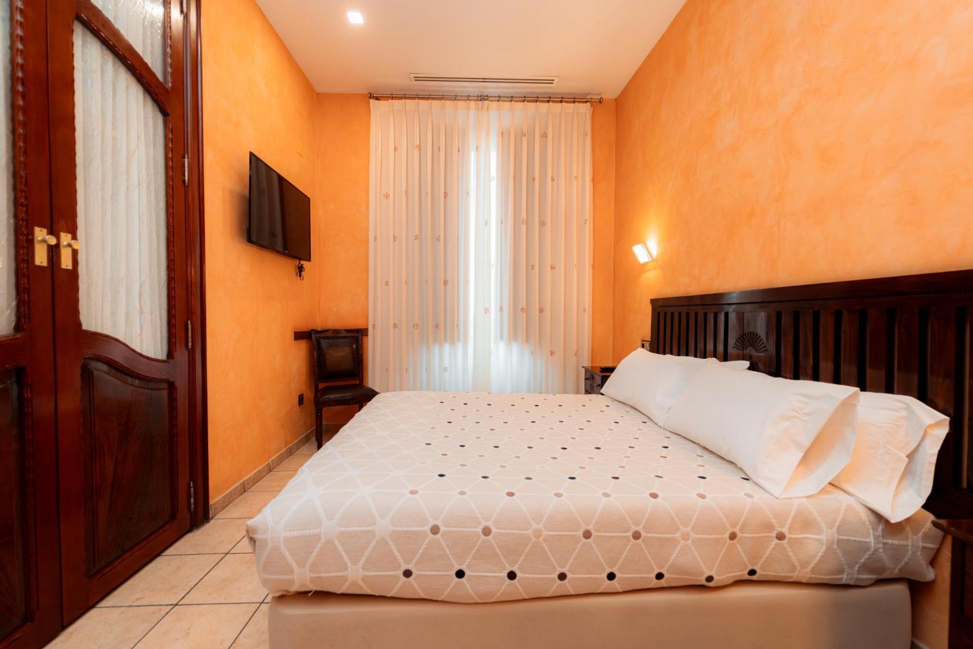 Double Room,1742584388:JPEG