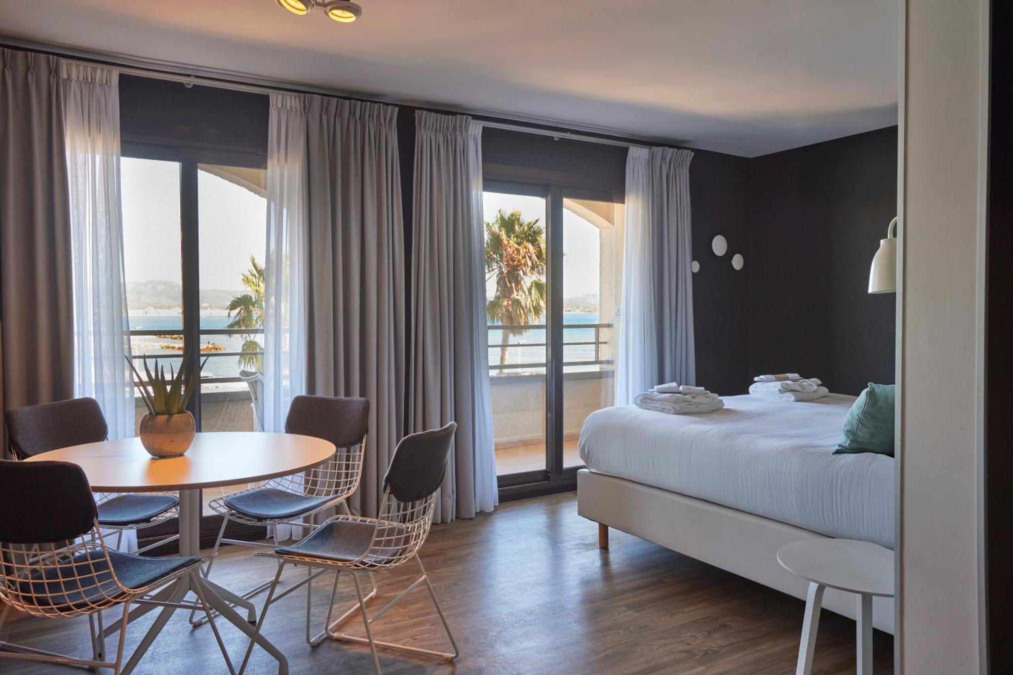 Family Suite with bunk bed,1742598268:JPEG