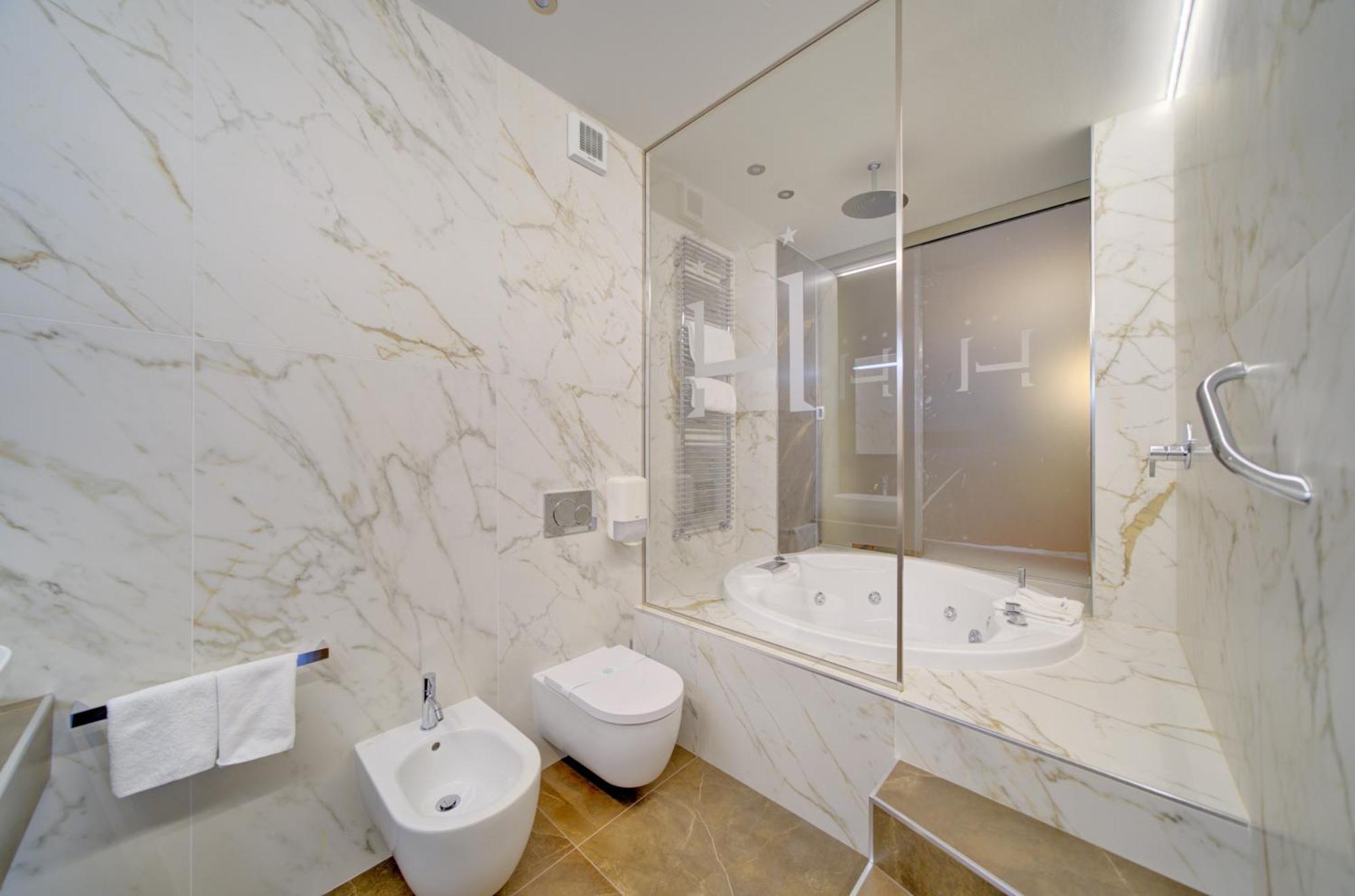 Suite King con Vasca Idromassaggio
