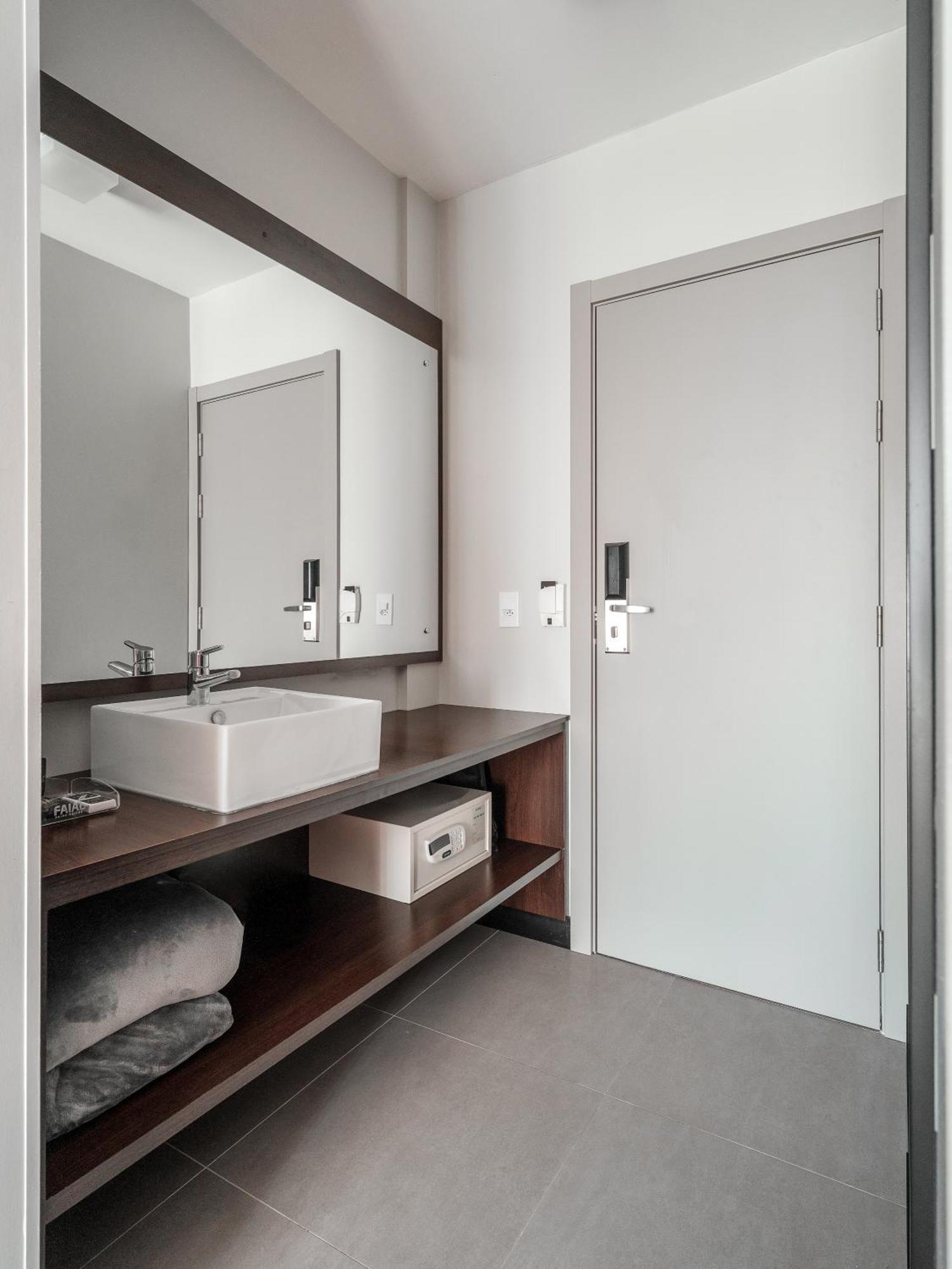 Quarto Duplo Executivo