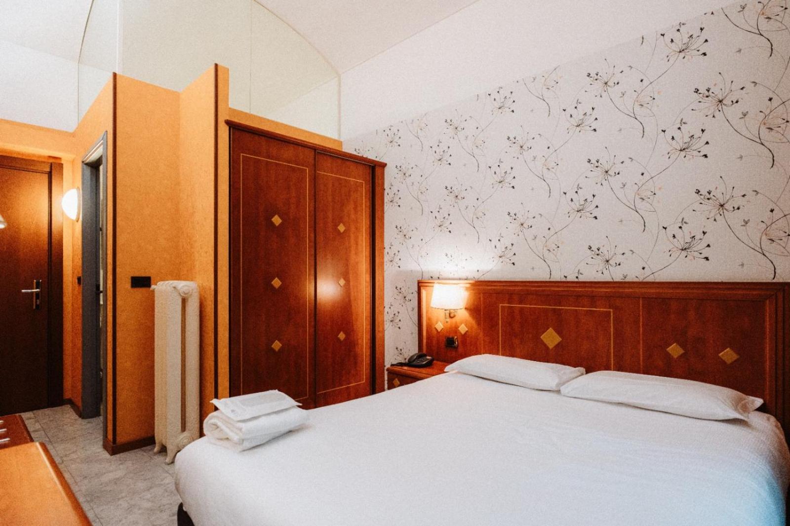 Standard Queen Room,1742701420:JPEG