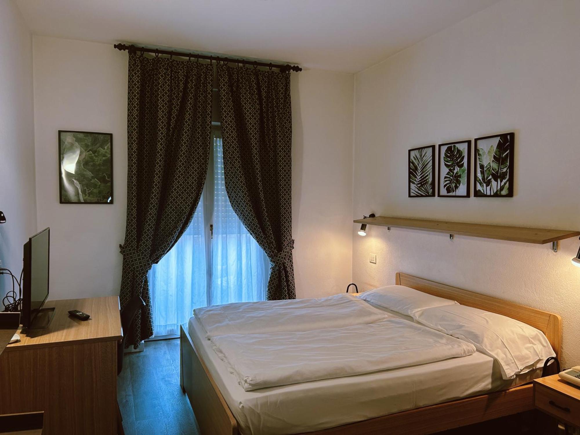 Junior Suite with Balcony,1742710823:JPEG
