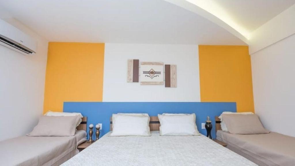 Quarto Duplo