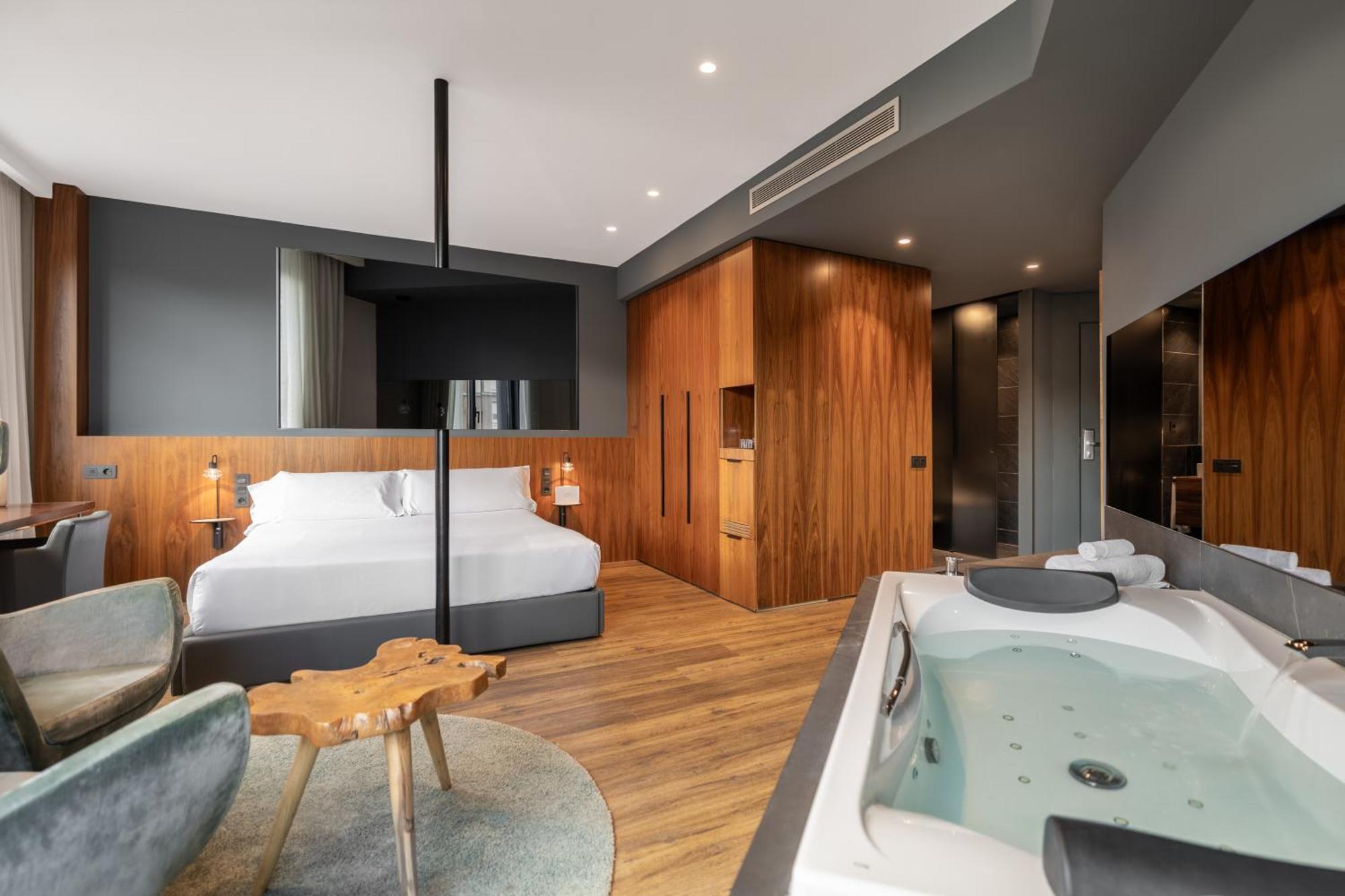 Suite con bañera de hidromasaje