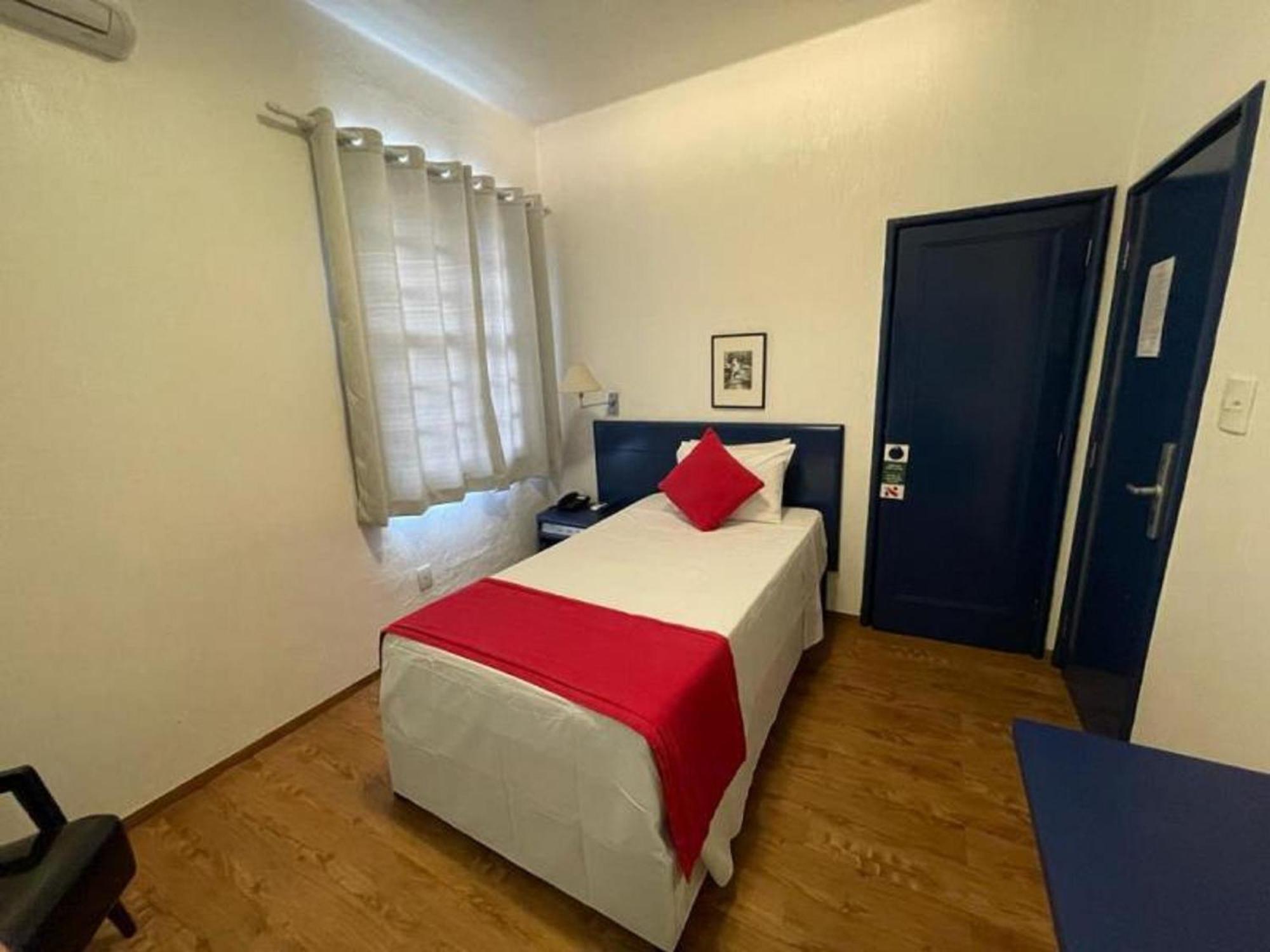 Quarto Individual