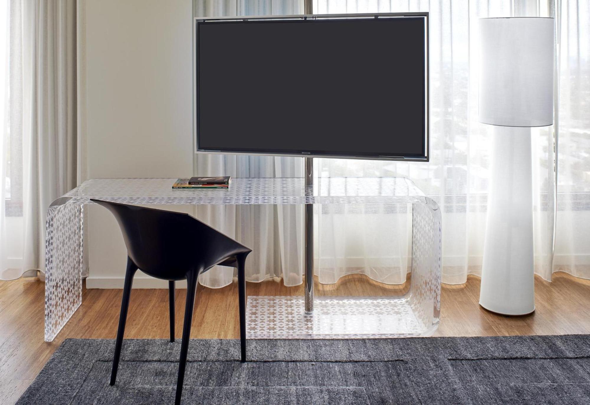 Deluxe King Studio Suite