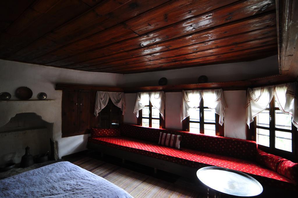 Habitación Doble (2 adultos + 1 niño) - 1 o 2 camas