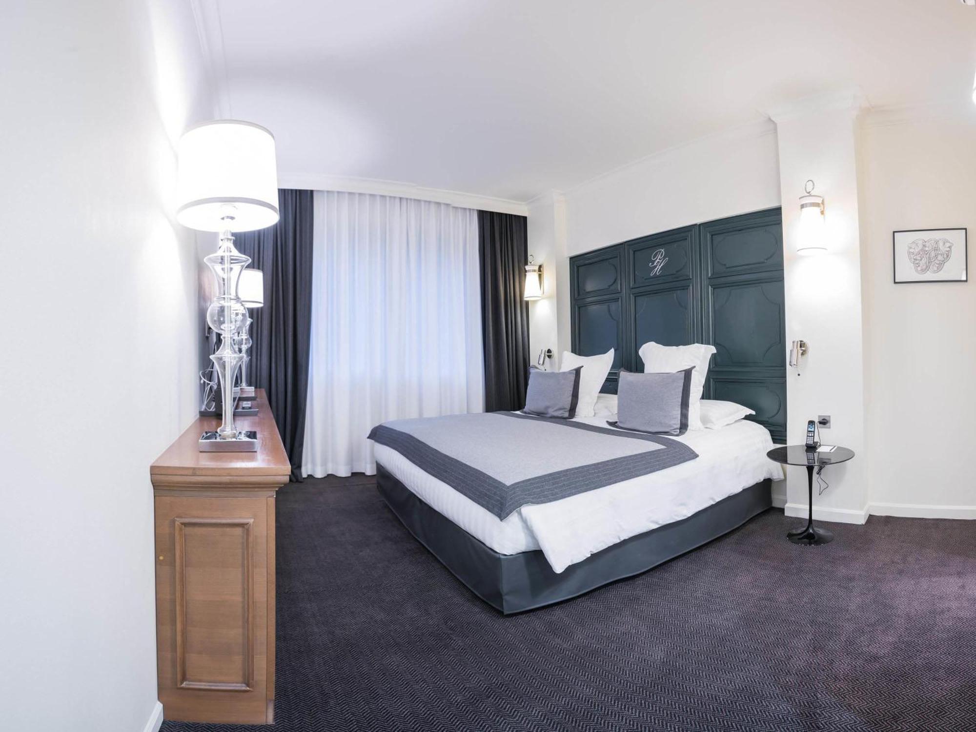 Suite Deluxe avec Balcon et Vue sur Parc - Coin Salon