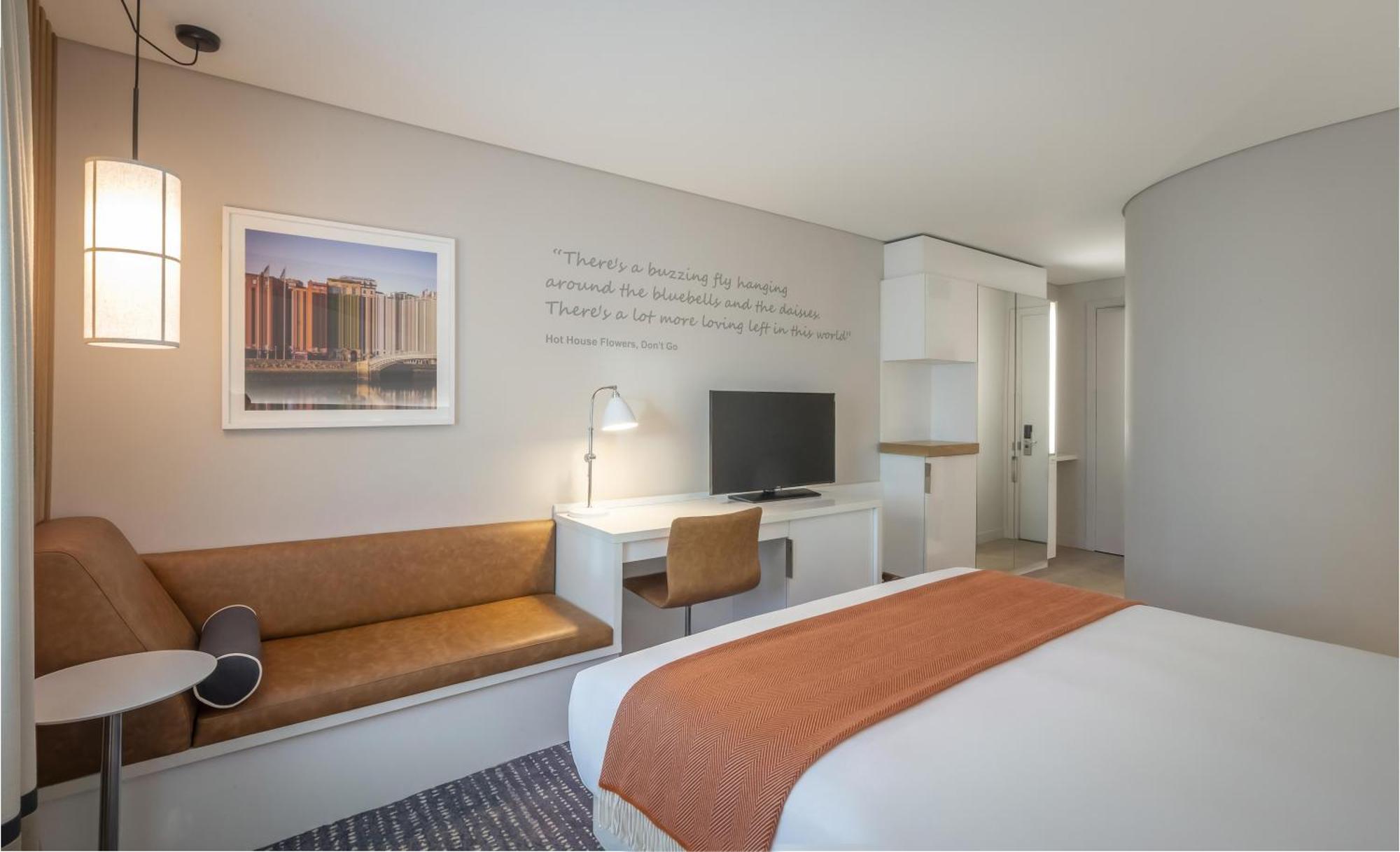 Habitación Doble con vistas al río - Cama extragrande