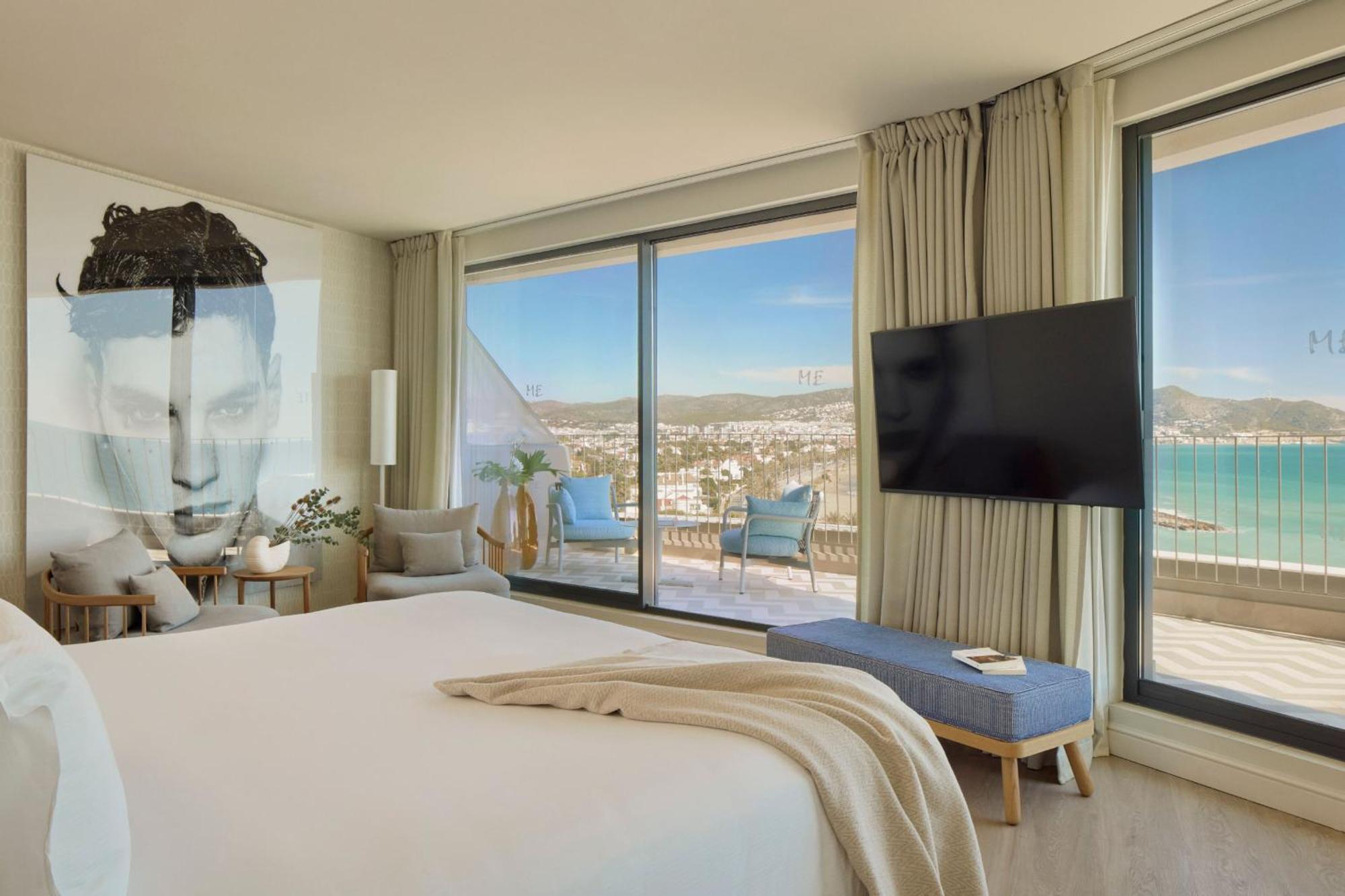 Beyond ME + Suite - Vue sur Mer et Ville