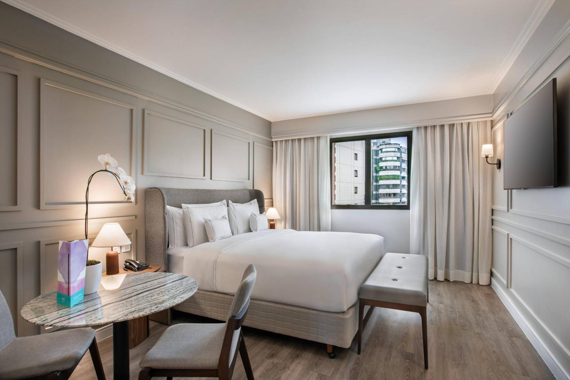 Quarto Supreme com Cama Queen-size