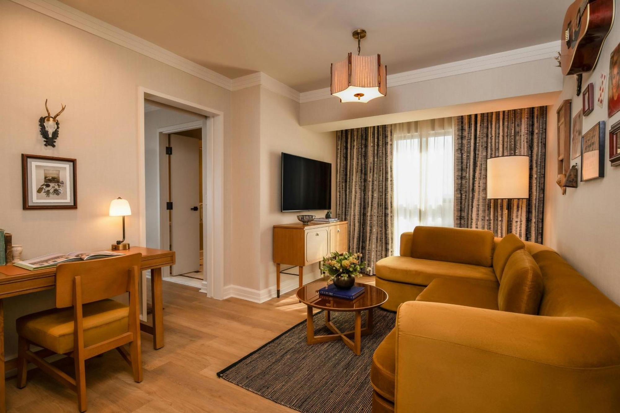 One-Bedroom Premium King Suite with Sofa Bed
