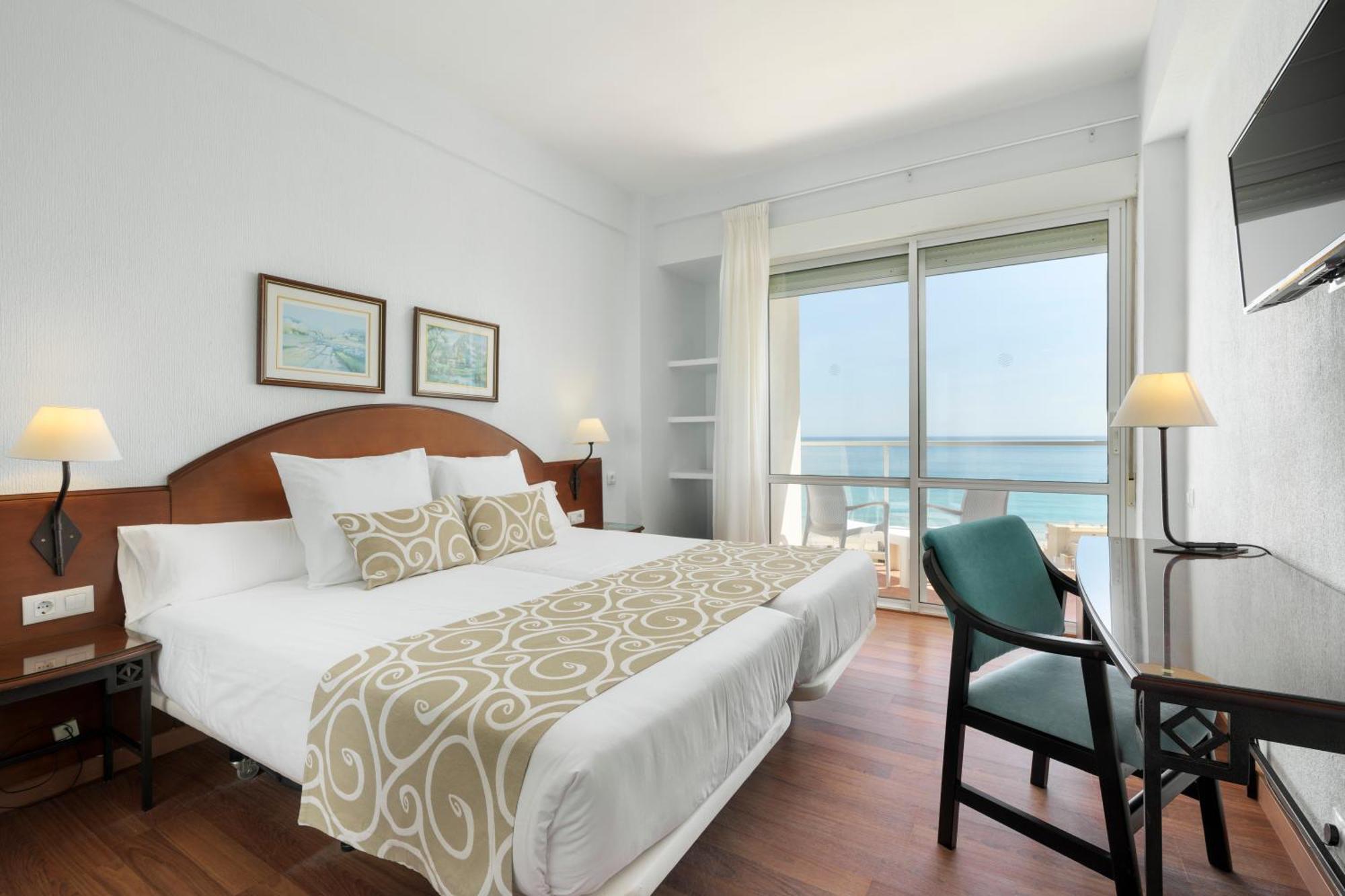 Habitación Doble con vistas al mar Mediterráneo
