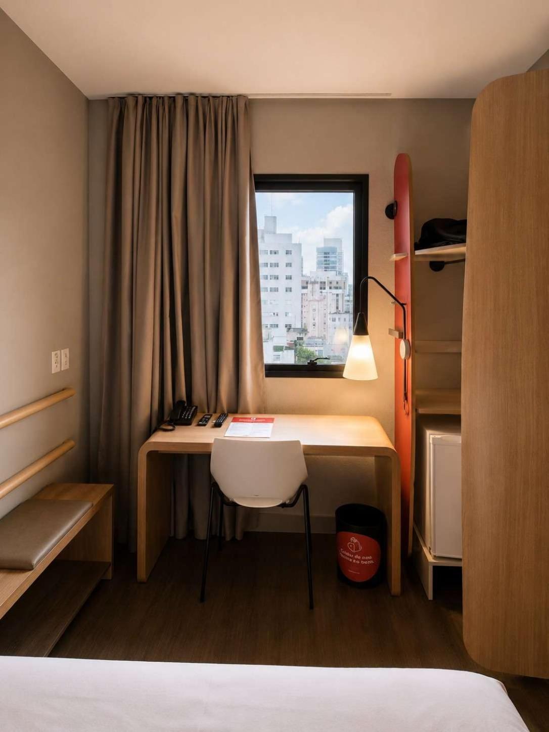 Quarto Duplo com Vista da Cidade