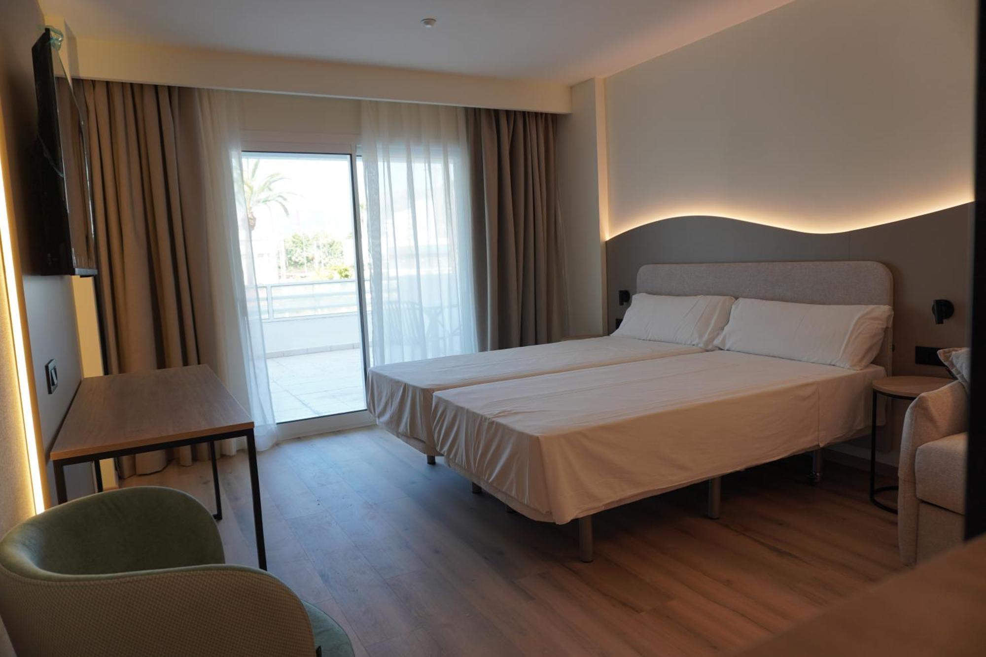 Chambre Double - Vue sur Mer (2 Adultes)