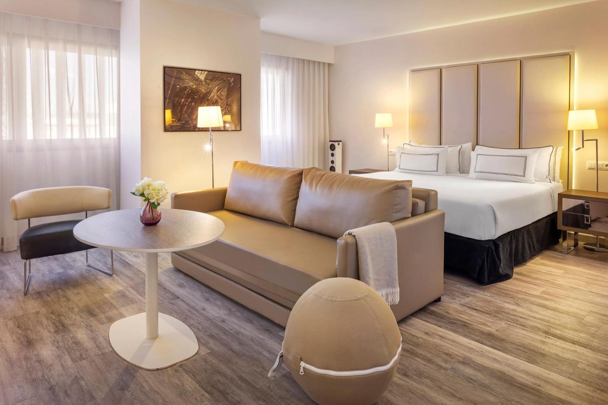 Suite Junior The Level