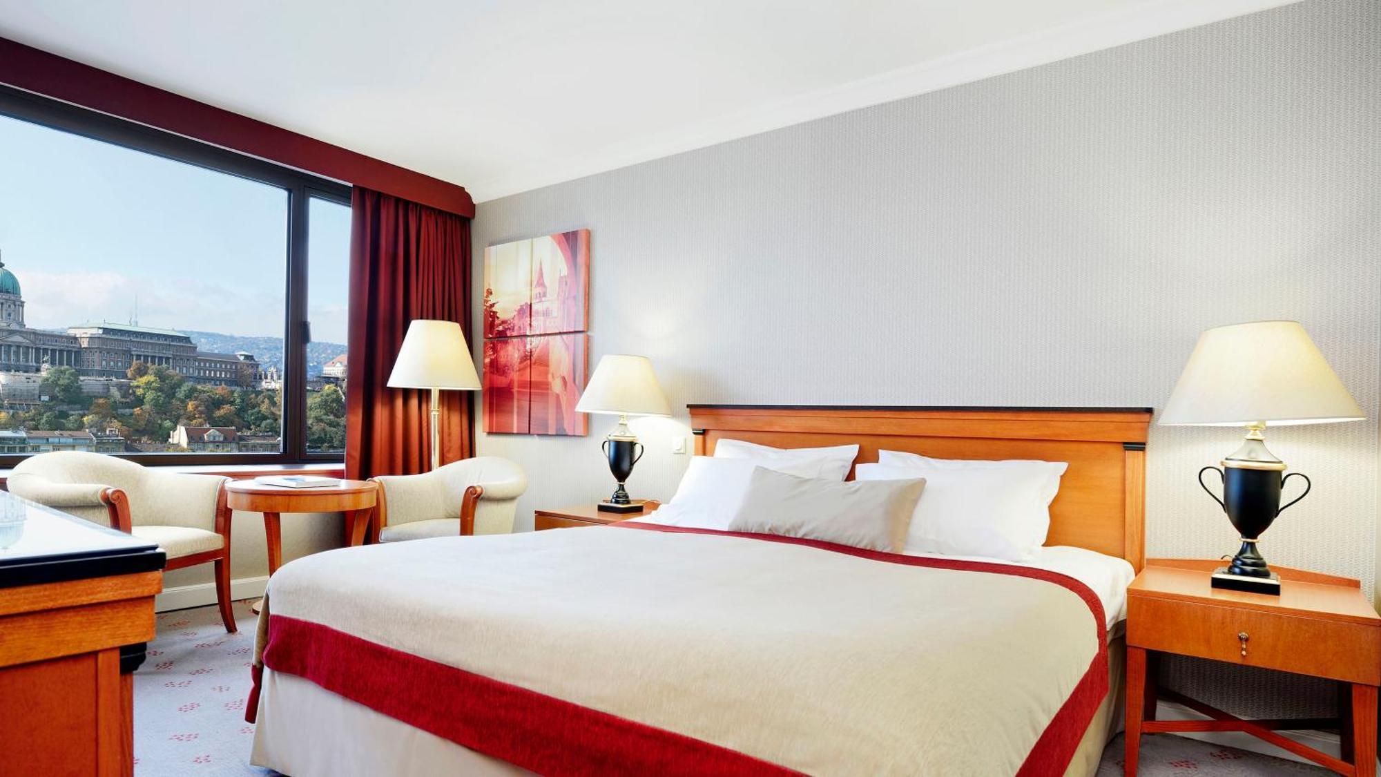 Chambre Lit Queen-Size Classique - Vue sur Fleuve