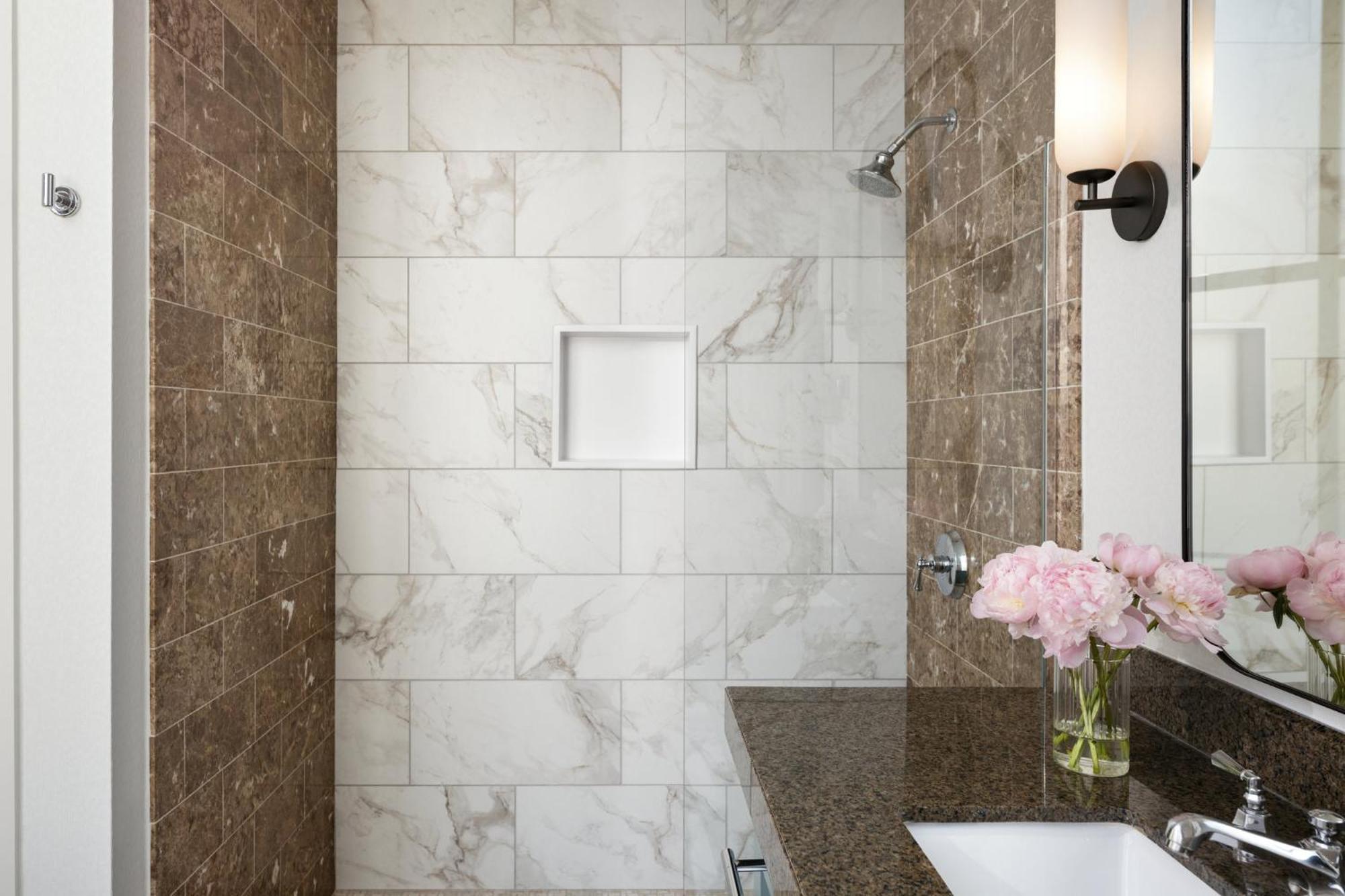 One-Bedroom King Suite