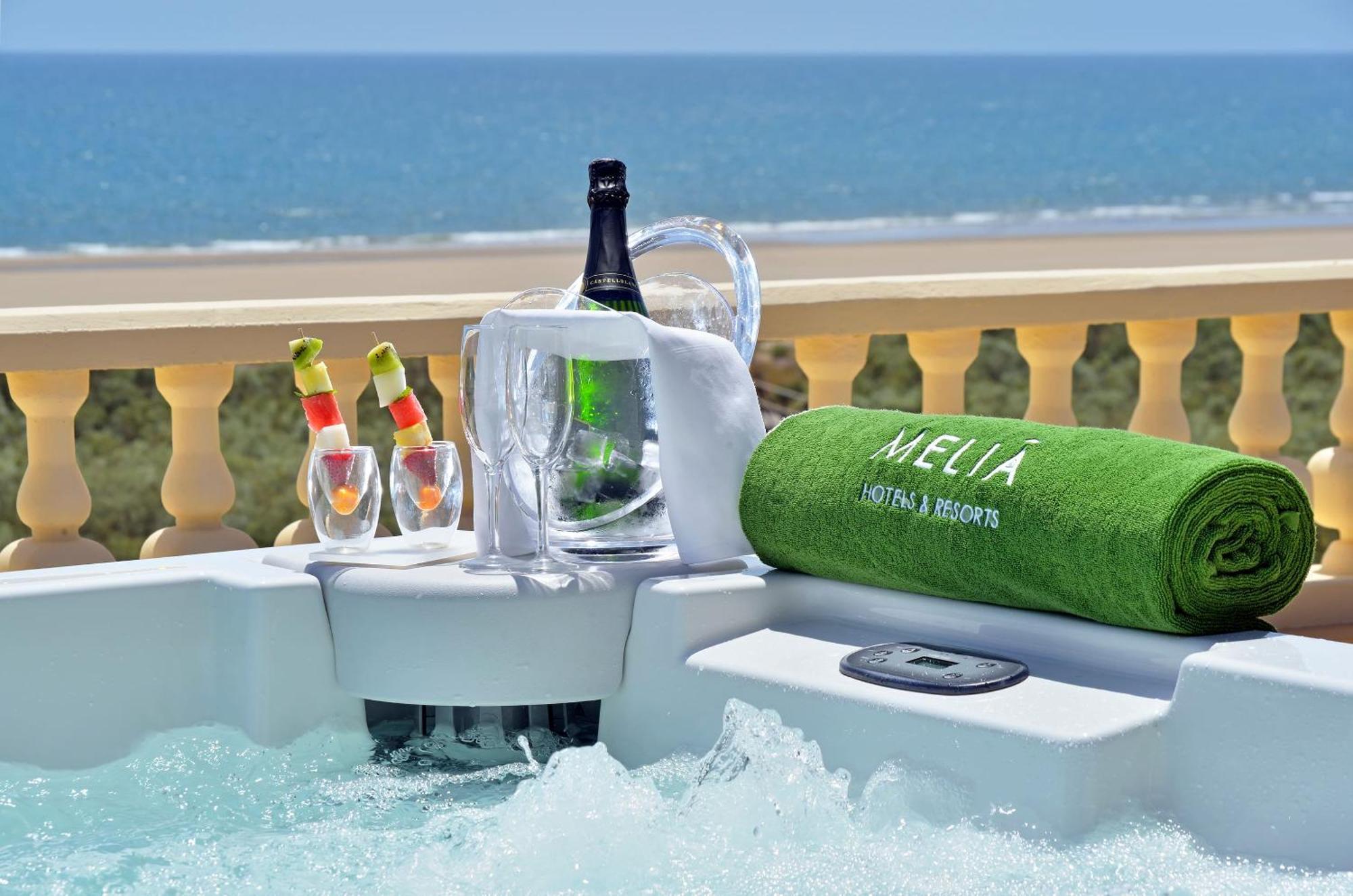 Suite Principal The Level con vistas al mar (2 adultos + 2 niños)