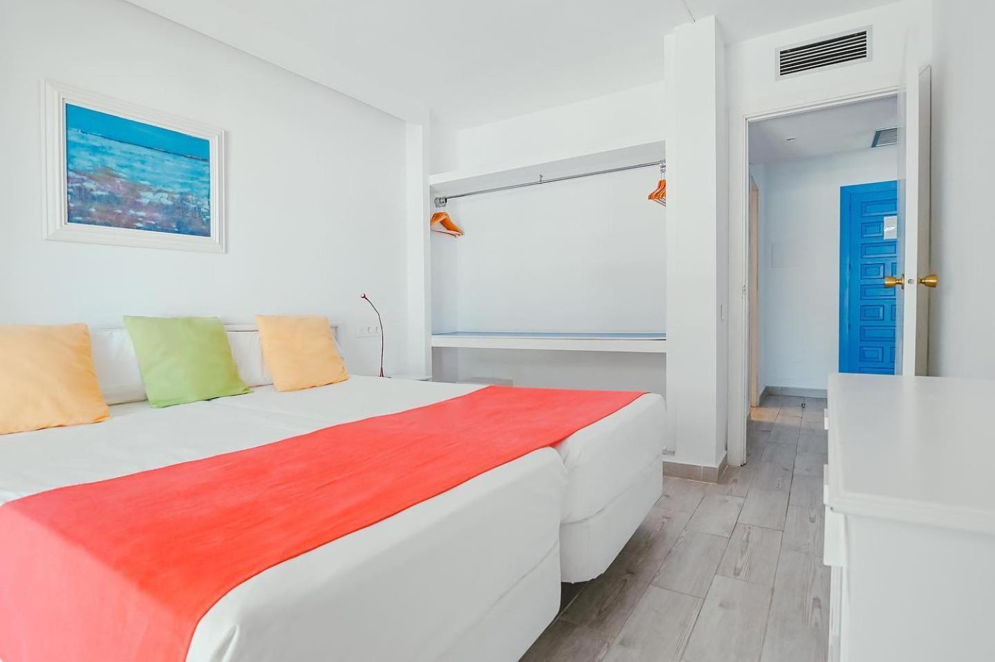 Superior Double Room,1774571655:JPEG