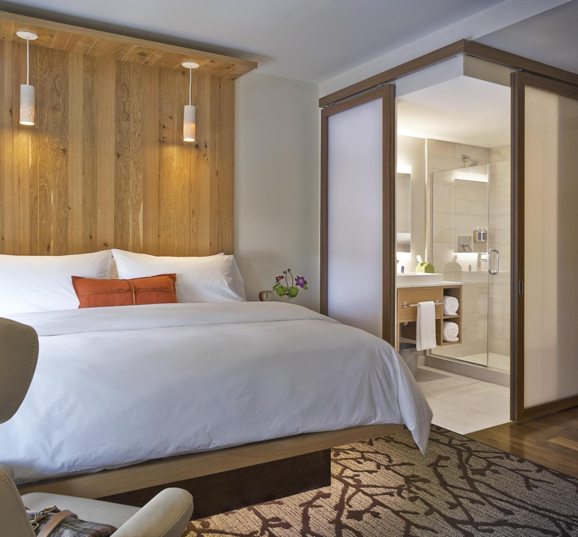 Standard King Room,217195571:JPEG