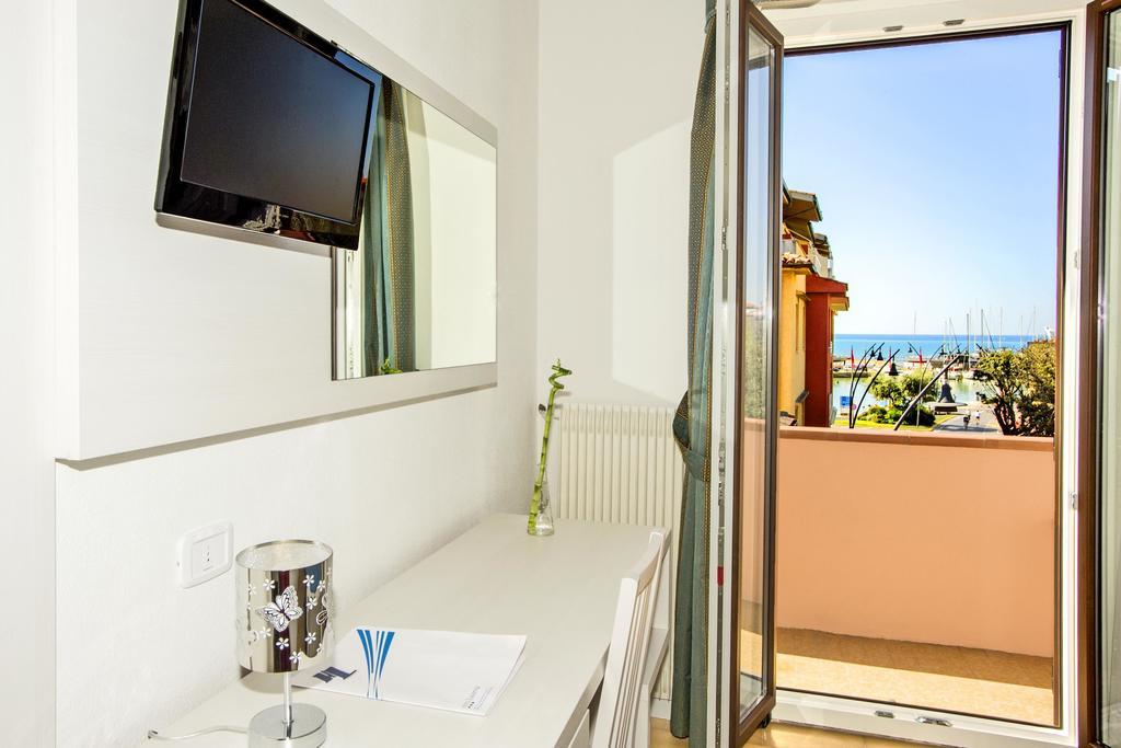 Camera Matrimoniale con Balcone