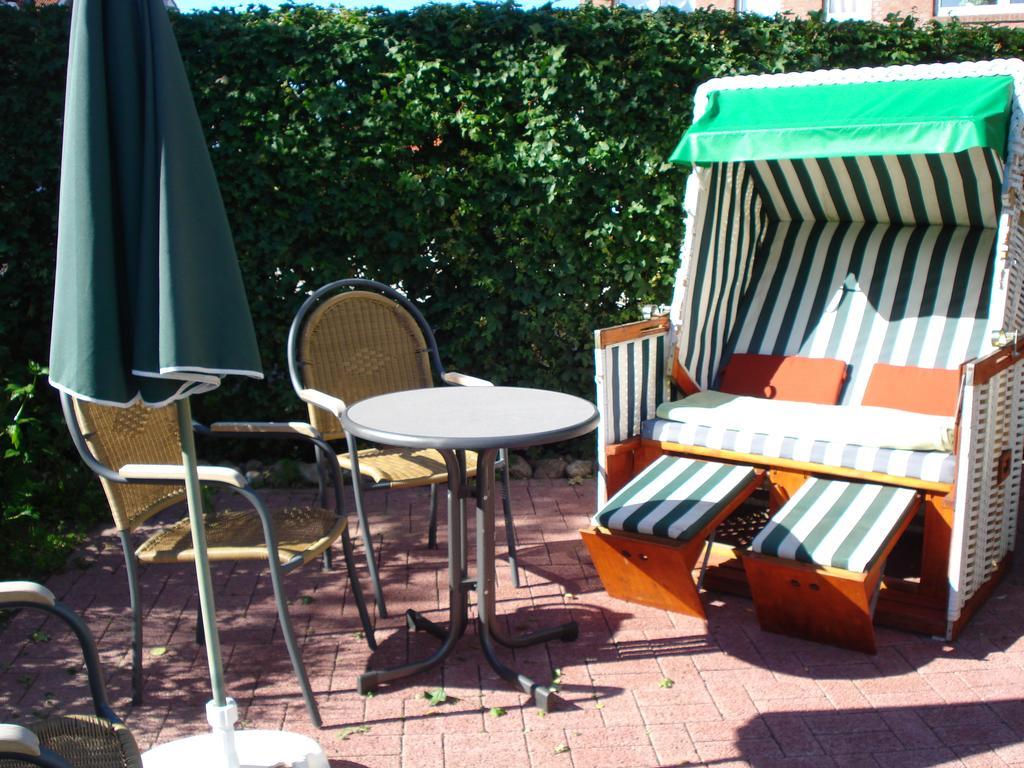 Doppelzimmer mit Balkon