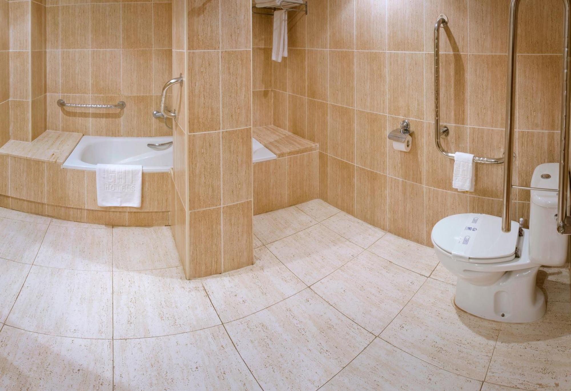 Habitación Doble con balcón - 1 o 2 camas