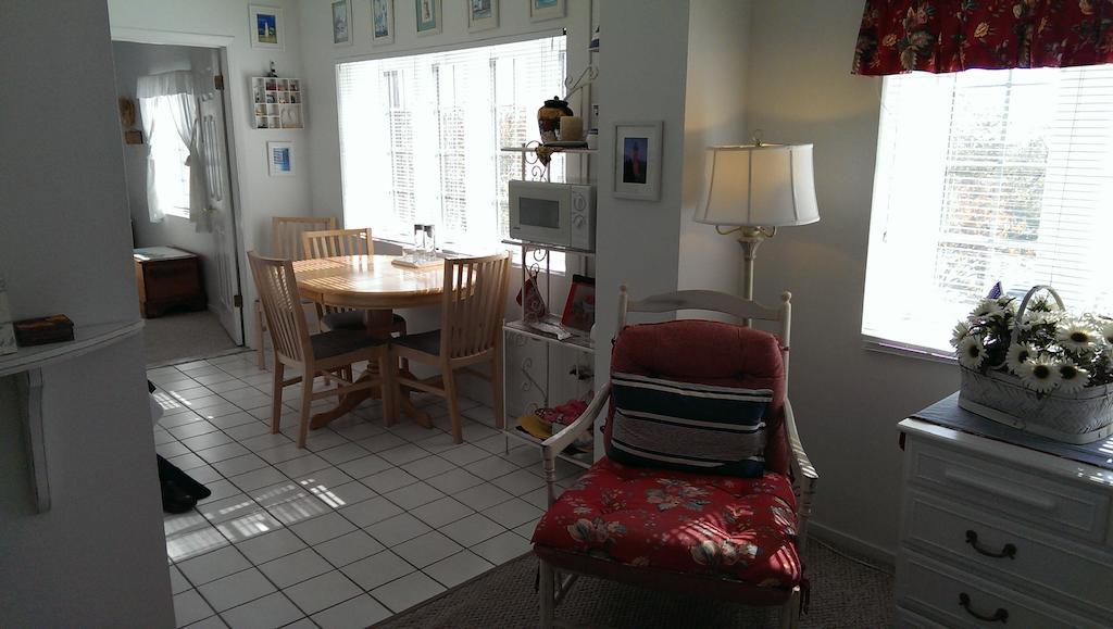 Deluxe Suite,246443905:JPEG
