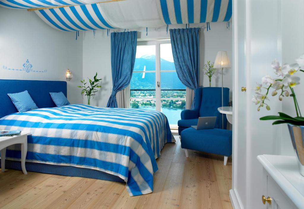 Double Room with Lake View,1499766205:JPEG