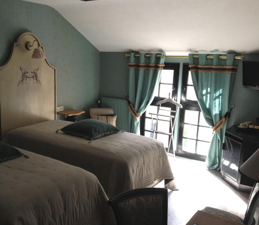 Chambre Lits Jumeaux Élégance