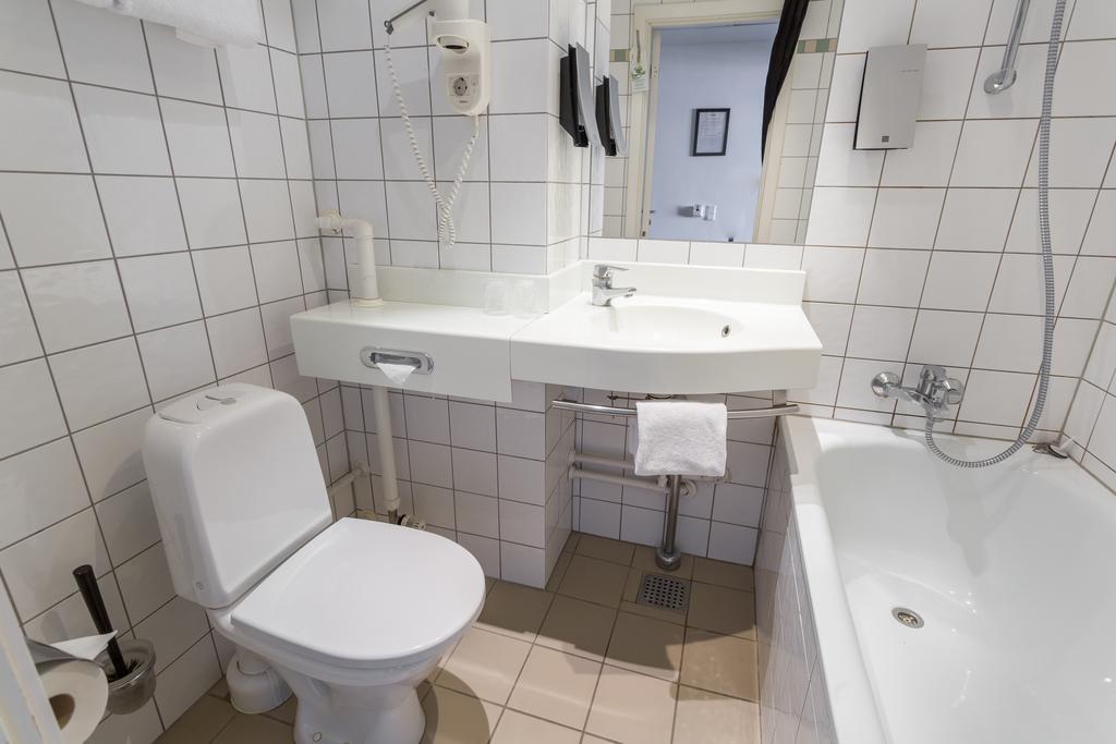 Classic Dreibettzimmer