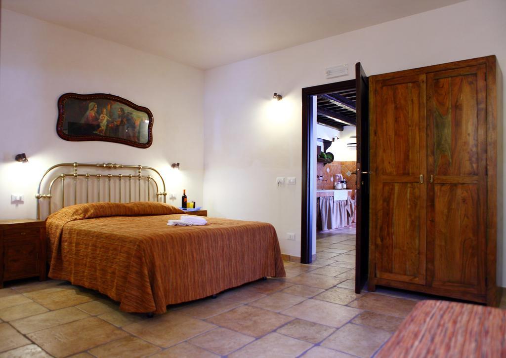 Deluxe Triple Room,1238639542:JPEG