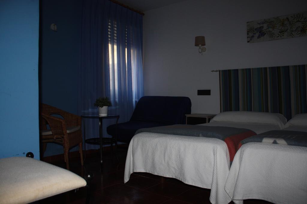 Budget Twin Room,377168980:JPEG