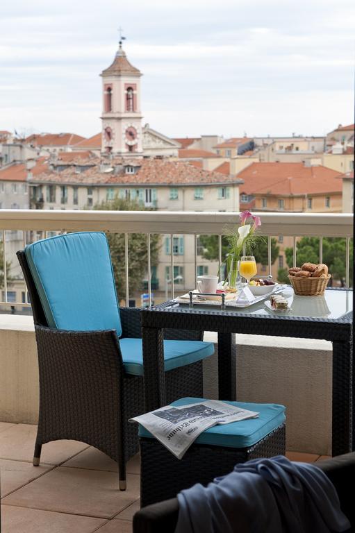 Deluxe Double or Twin Room with Terrace and Park View