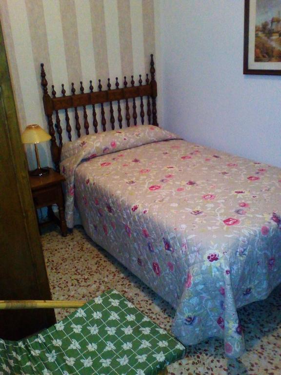 Single Room,1598903151:JPEG