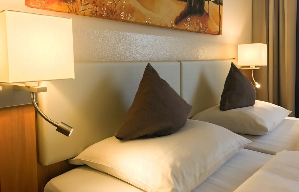 Standard Double Room,1181948209:JPEG