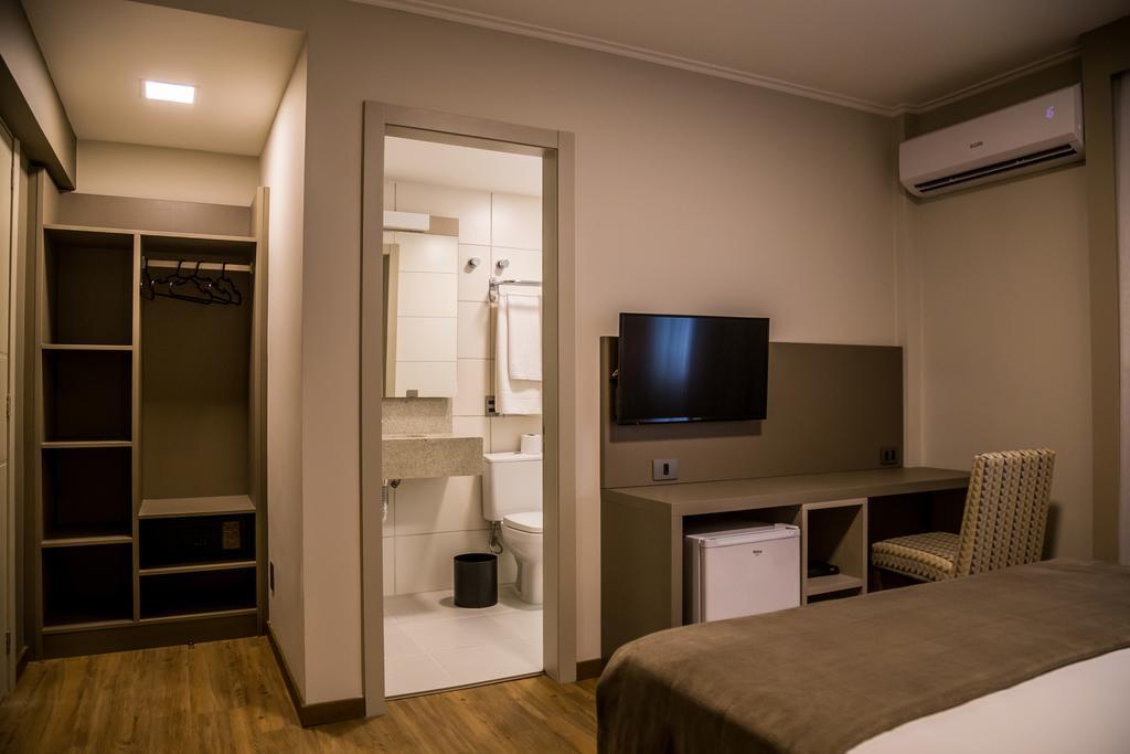 Quarto Individual Deluxe