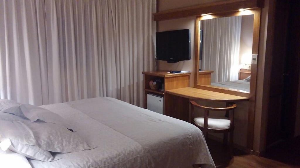 Quarto Comfort com Cama de Casal ou 2 de Solteiro