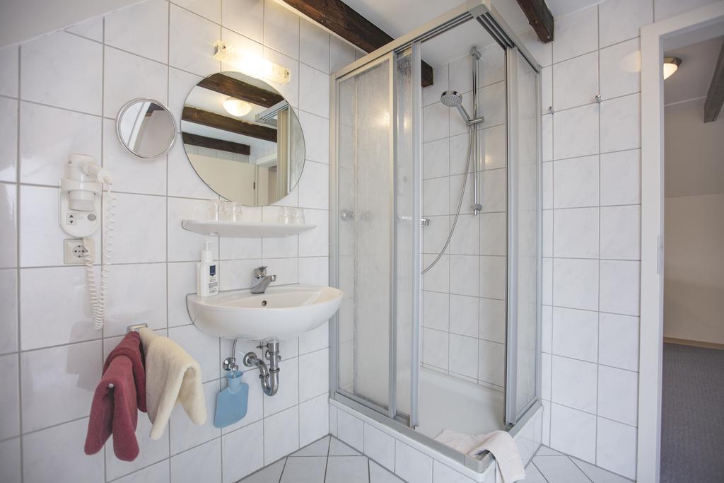 Großes Doppelzimmer