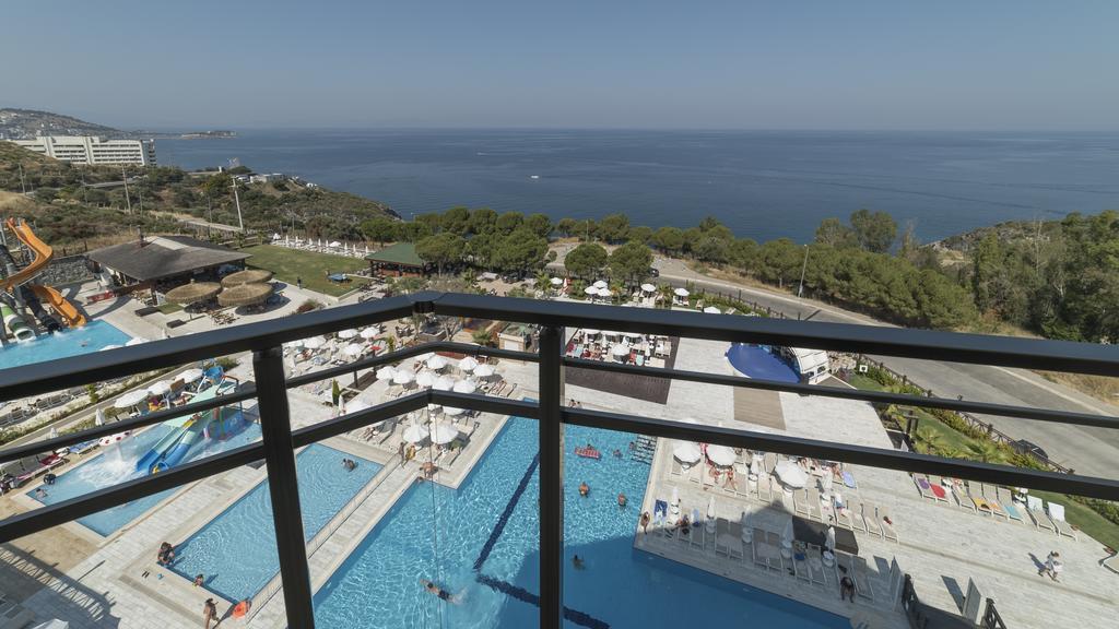 Superior Double Room - Land side,699992605:JPEG