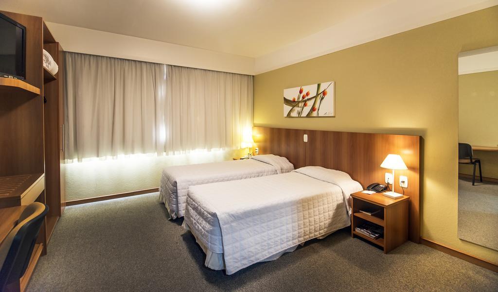 Quarto Standard com 2 Camas de Solteiro