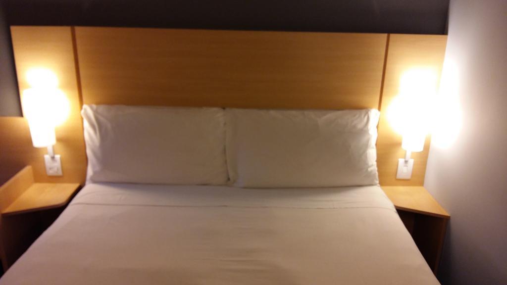 Quarto Duplo Standard