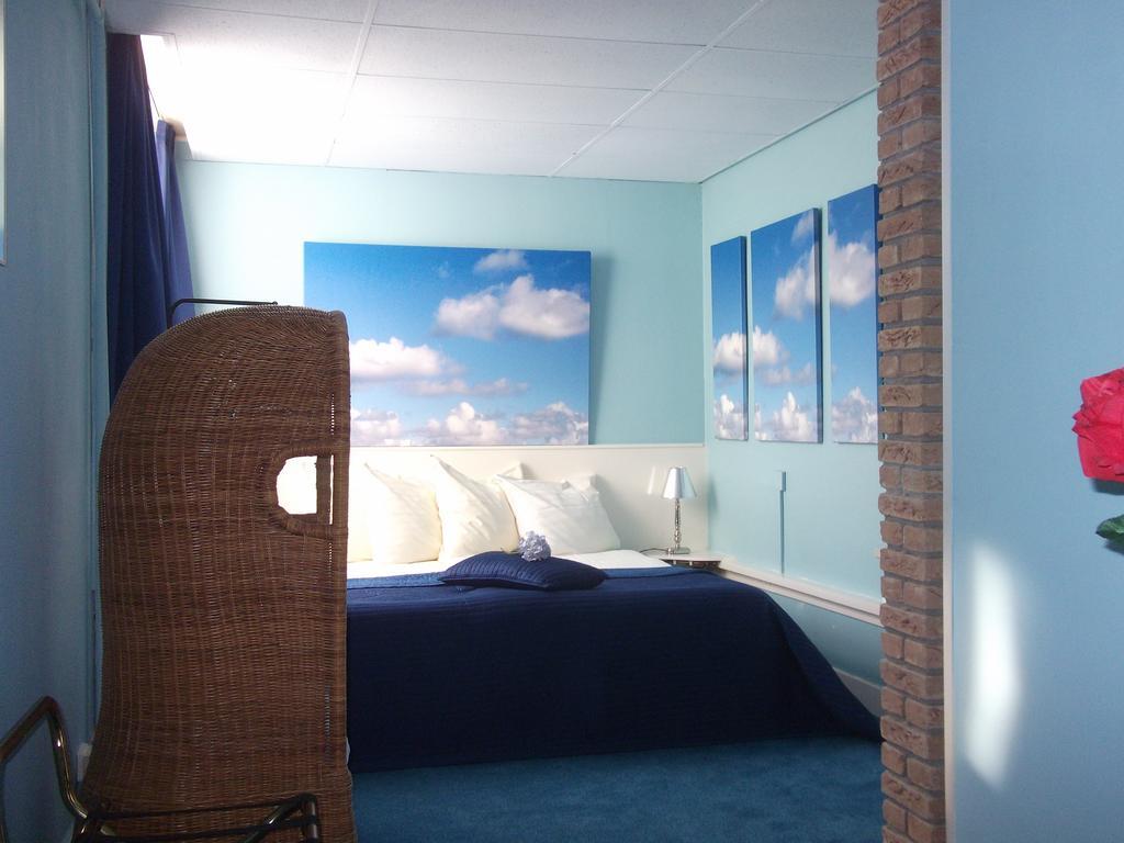 Doppelzimmer mit Whirlpool-Badewanne
