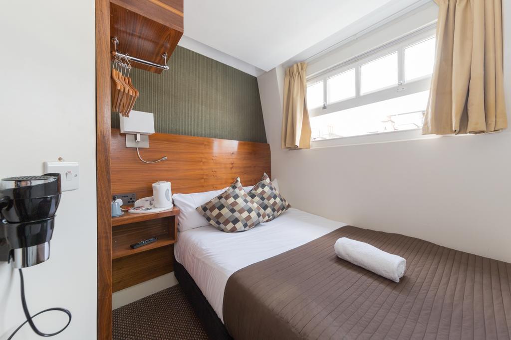 Single Room with Private Bathroom,1589351268:JPEG
