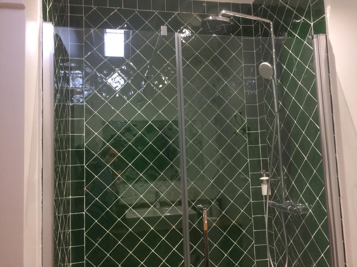 Chambre Triple avec Salle de Bains Privative