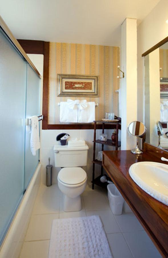 Bessie Strauss Room - King Room with Ocean View