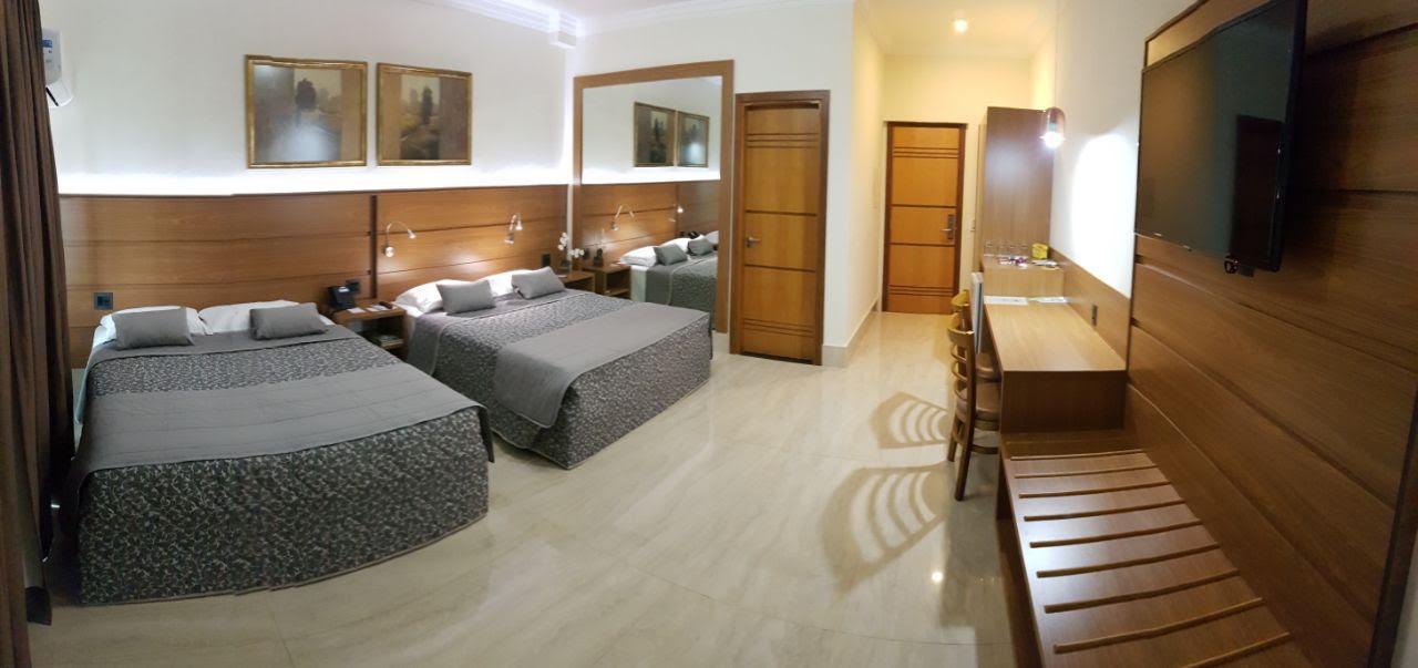 Quarto Queen com 2 Camas Queen-size