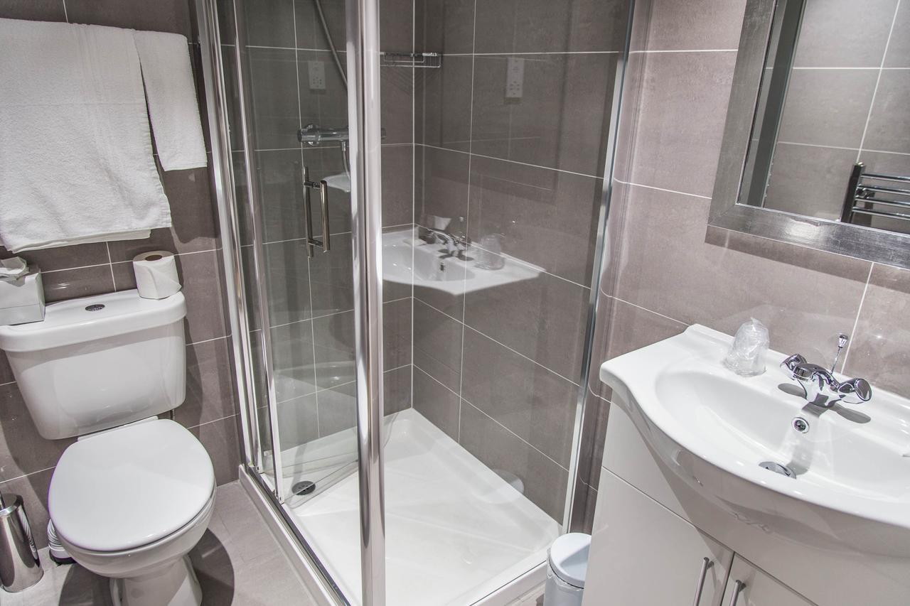 Habitación Individual con baño privado